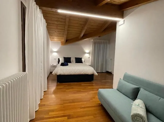 Bed & Breakfast Da Nonna Anacle 4*